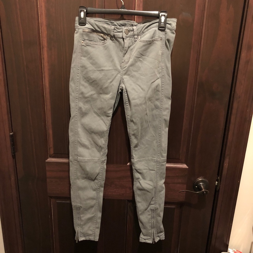 *reposh* ankle zip Calvin Klein jeans